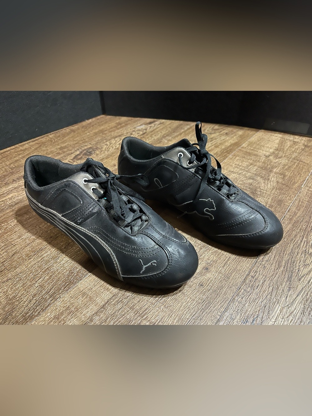 Puma Women’s Black Casual Athletic Shoes- size 8
